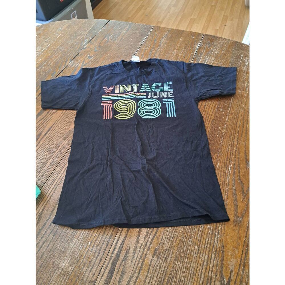 New Small Short Sleeve Pullover Tee TShirt Shirt Vintage June 1981 Cotton